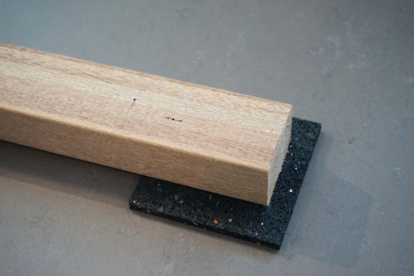 Pg24 stap 3 klein beschermrubber hout